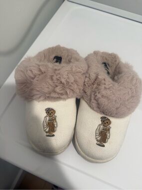Polo Ralph Lauren, bear Plush Lined Cream & Taupe Slippers 5